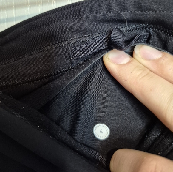 535🎃 lululemon Women's Black High-Waisted Leggings - Picture 4 of 4